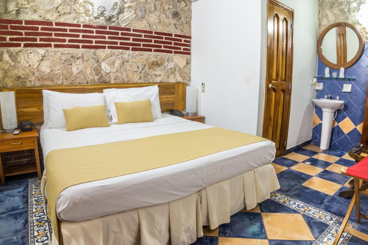 Hotel 3 Banderas Cartagena Luaran gambar
